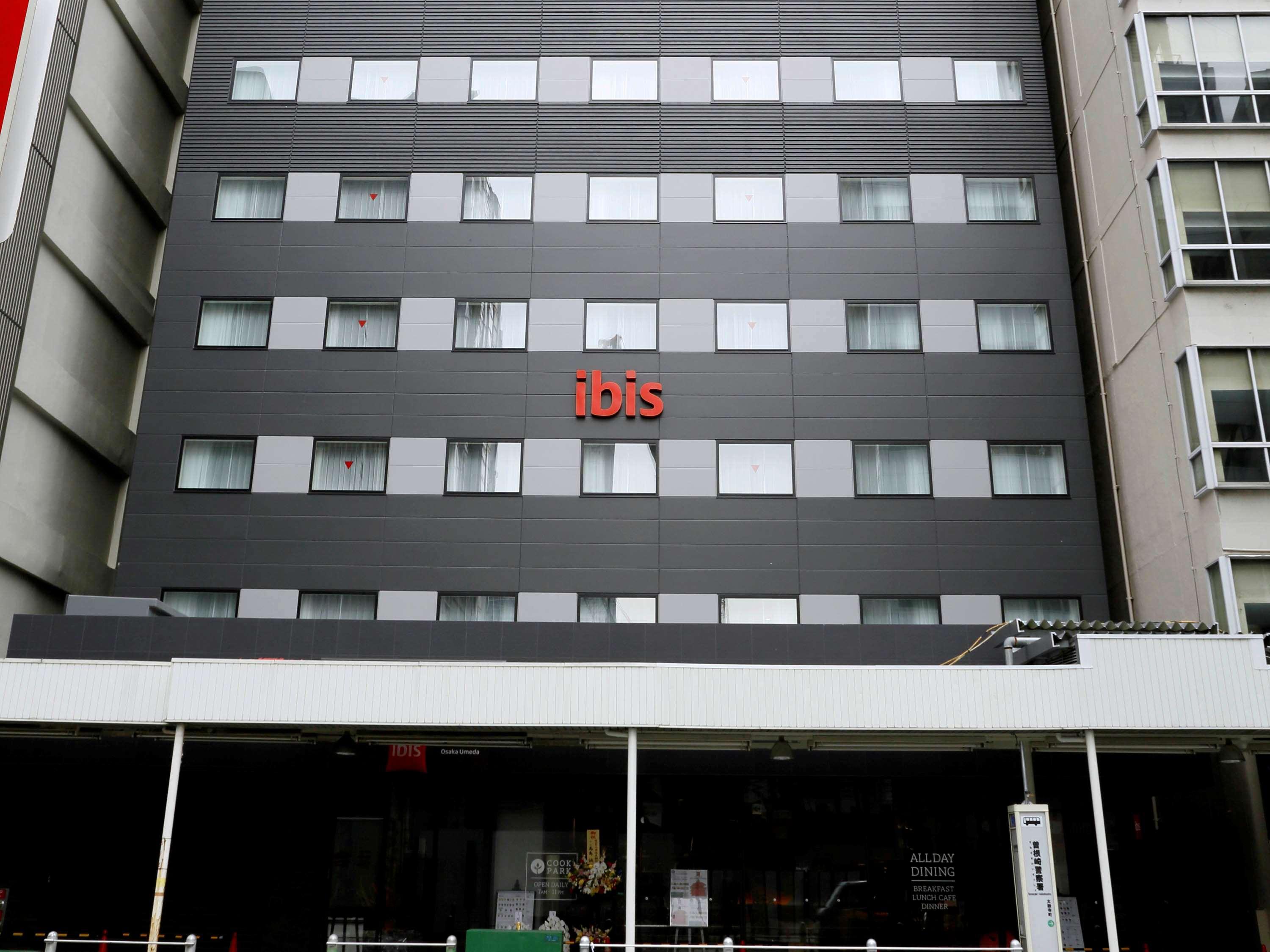 Ibis Osaka Umeda Hotell Exteriör bild
